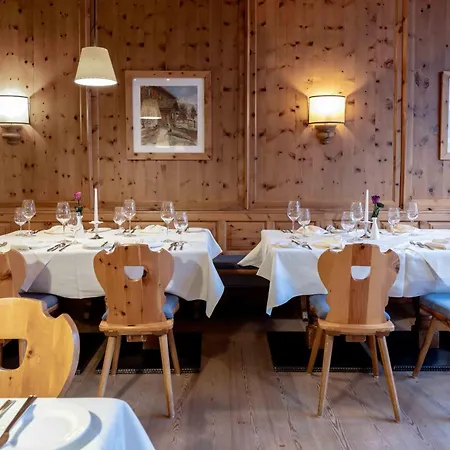 ホテル スパ エルツヘルツォーク ヨハン